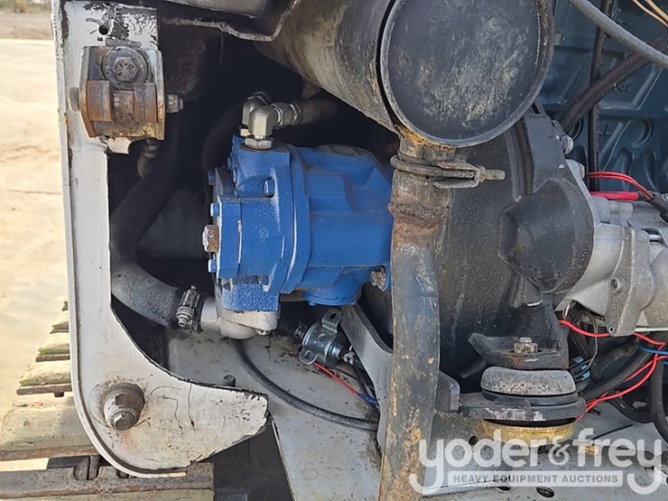 bobcat-331g-image-43