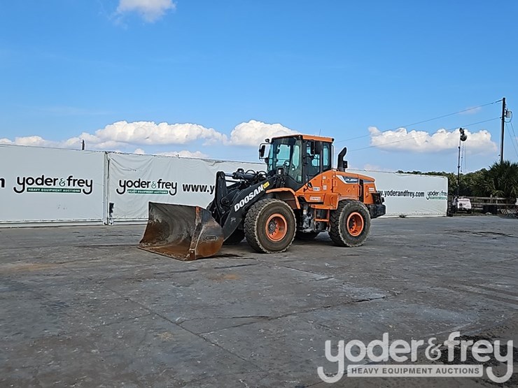 doosan-dl250-image-2