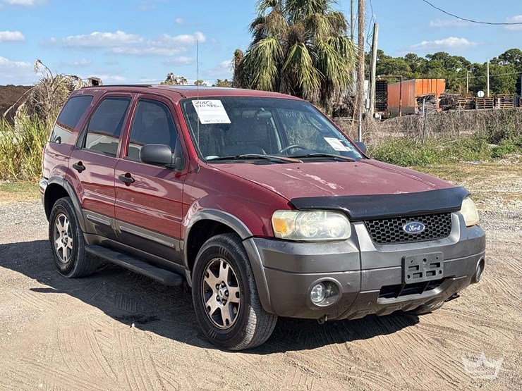 2005-ford-escape-image-2