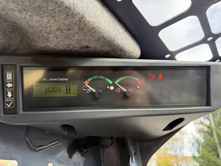 2016-deere-314g-image-19