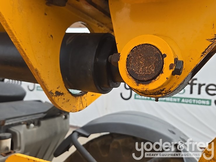 2017-jcb-506-36-image-51