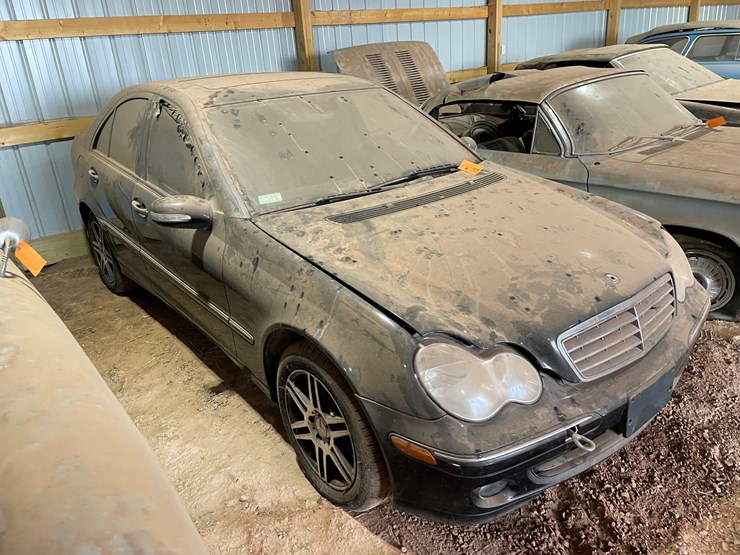 #3049-•-2007-mercedes-c280-4matic-sedan-(no-title)-image-3