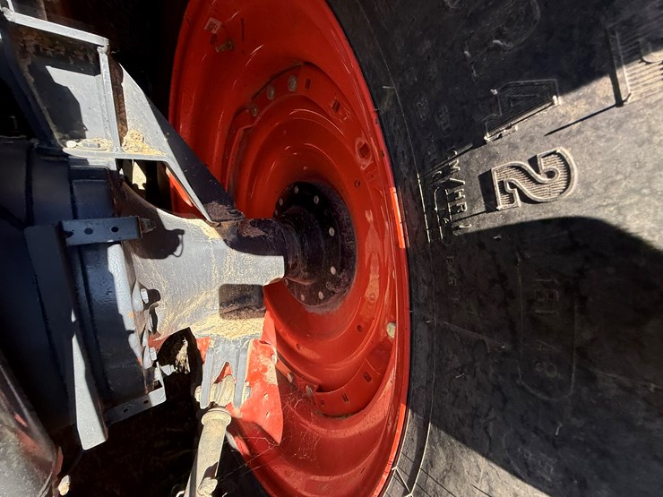 kubota-m7-171-image-33