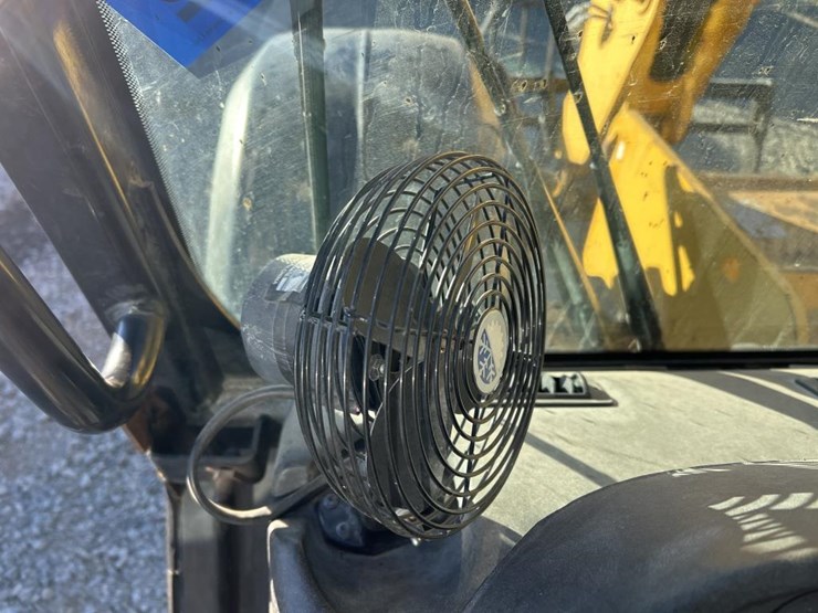 2016-jcb-507-42-image-50