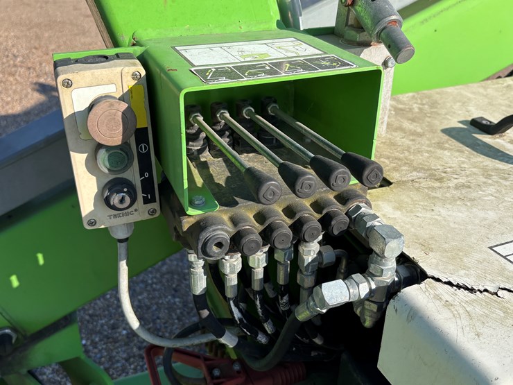 nifty-lift-tm34t-image-4