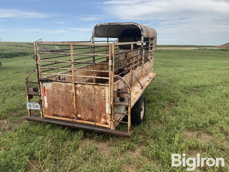 1986-easley-s/a-gooseneck-livestock-trailer-image-5