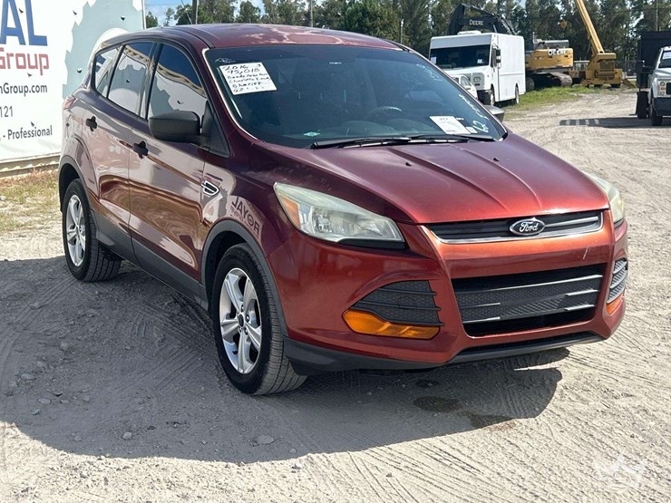 2016-ford-escape-image-2