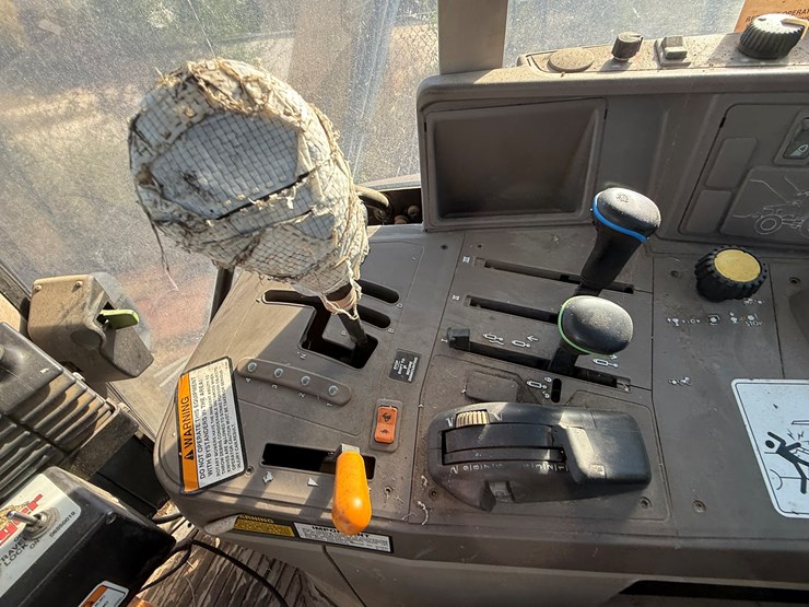 john-deere-6330-image-75