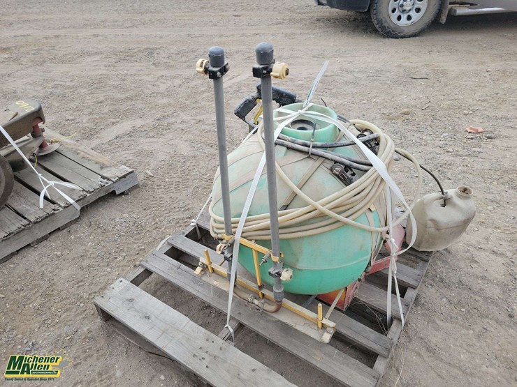 3-point-hitch-sprayer-image-3