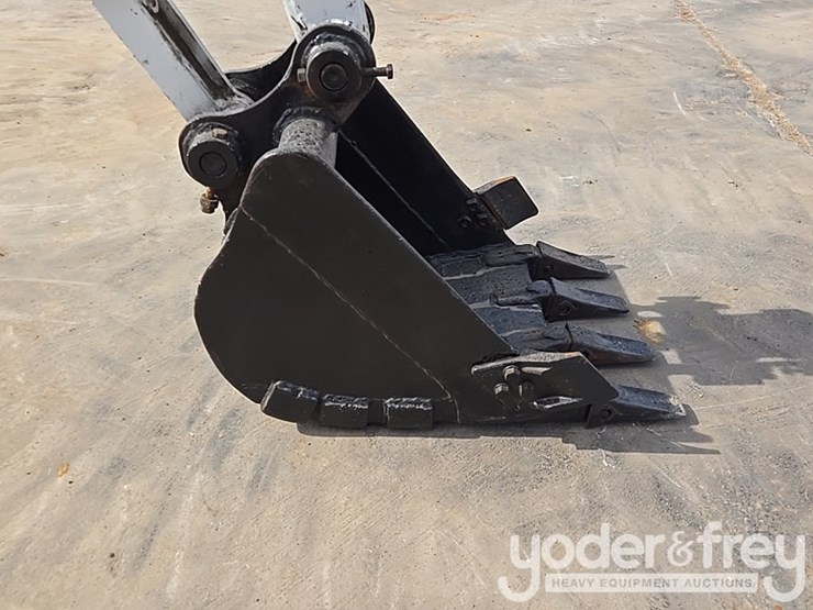 bobcat-331g-image-23