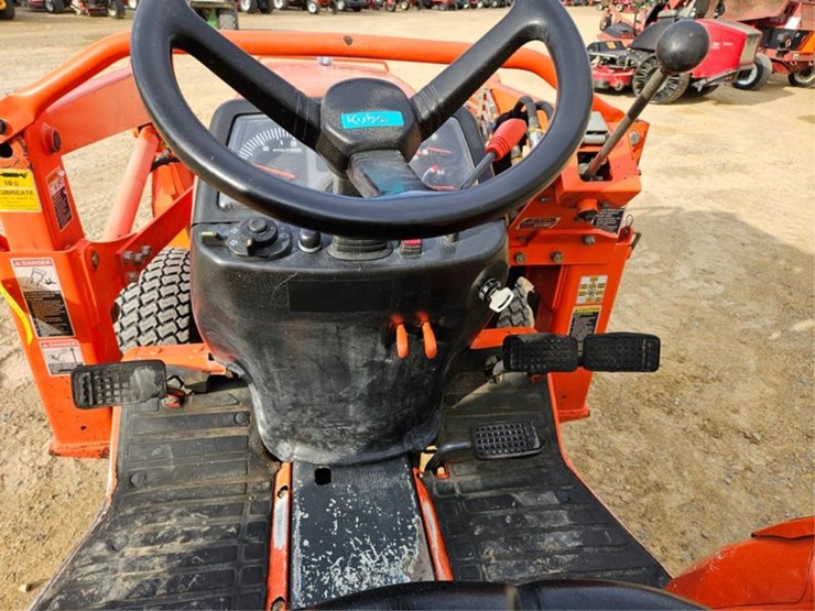 kubota-b7800-image-22