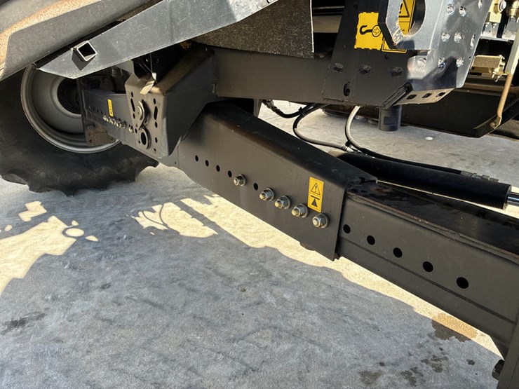 2020-case-ih-7250-image-43