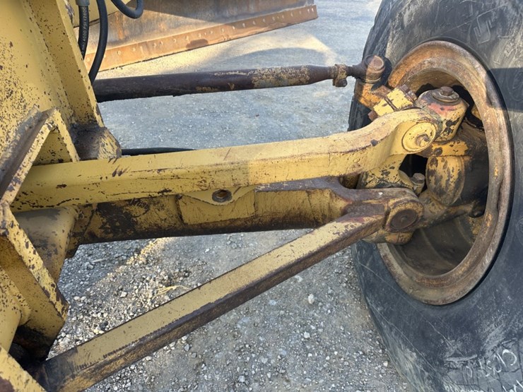 caterpillar-16g-image-41