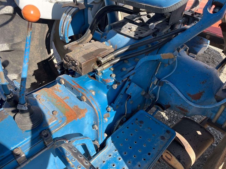 ford-tractor-image-13