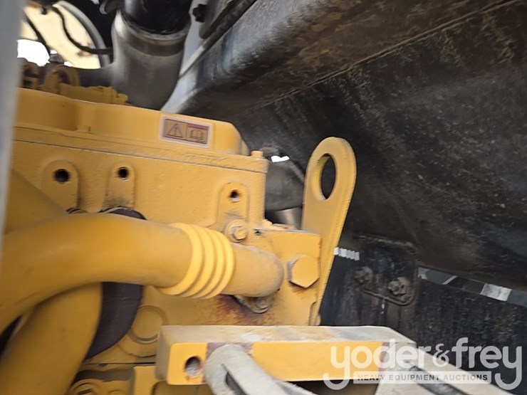 2014-caterpillar-938k-image-115