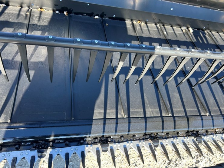 2019-mac-don-fd140-image-36