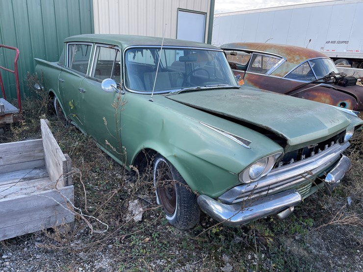 #3044-•-vintage-rambler-sedan-(no-title)-image-3