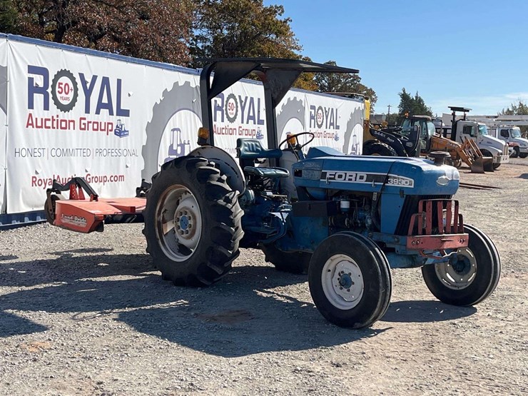 ford-tractor-image-4