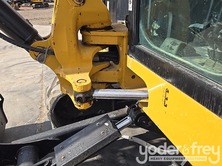 2021-caterpillar-306-cr-image-35