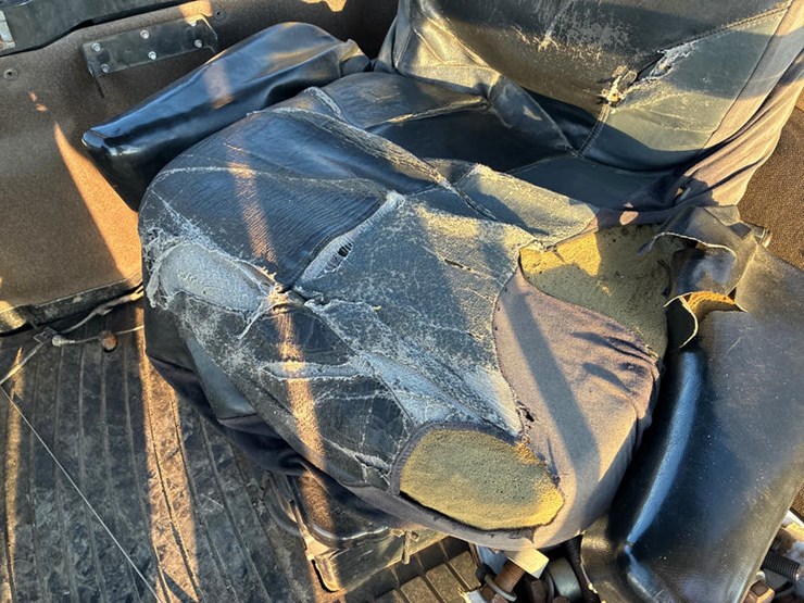 1994-john-deere-8870-image-59