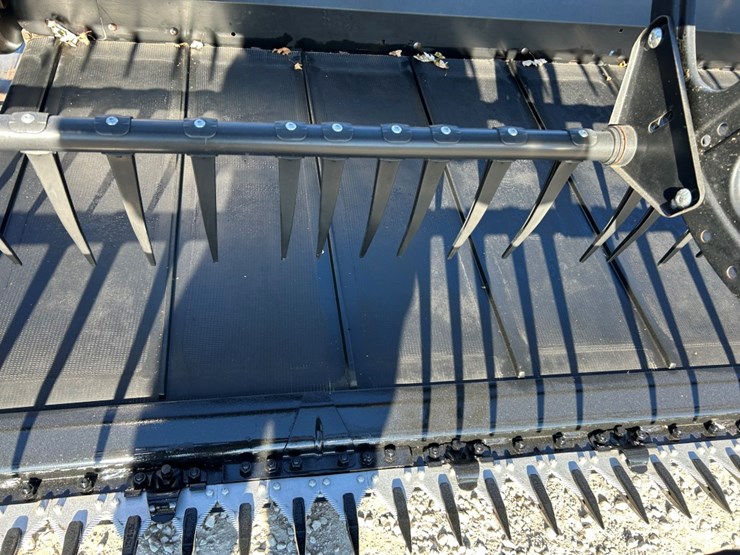 2019-mac-don-fd140-image-35