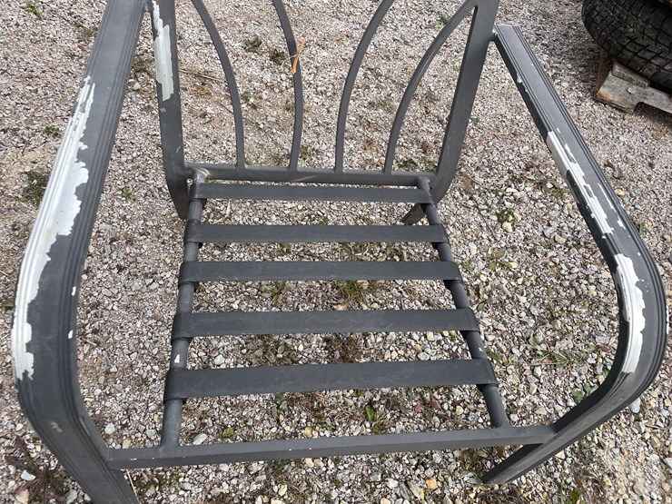 #3121-•-(4)-patio-chairs-image-6