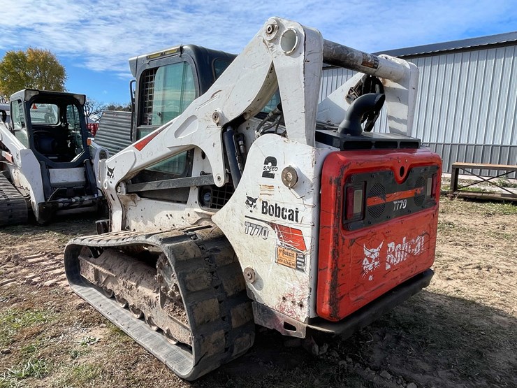 2017-bobcat-t770-image-7