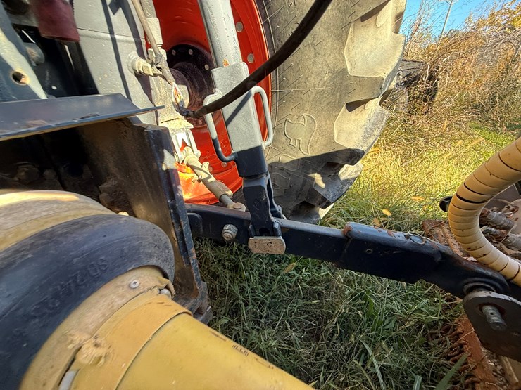 kubota-m7-171-image-30