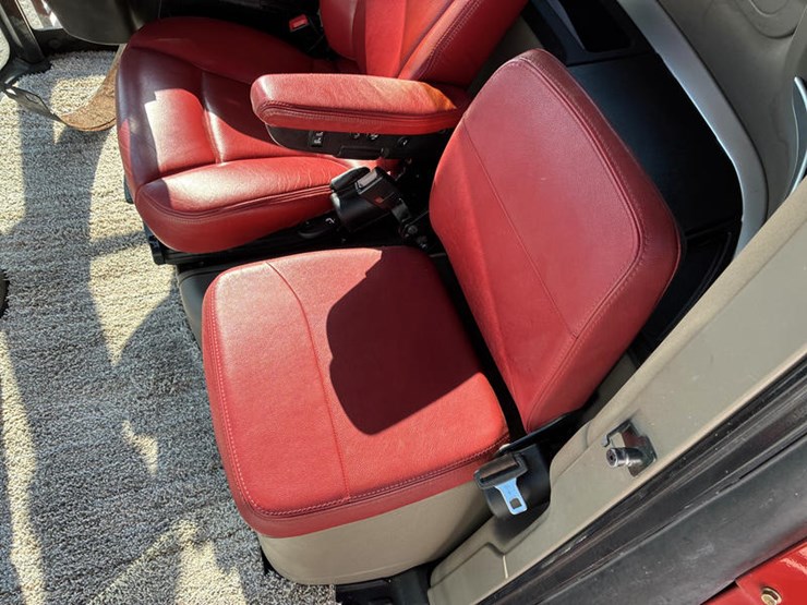 2020-case-ih-7250-image-95