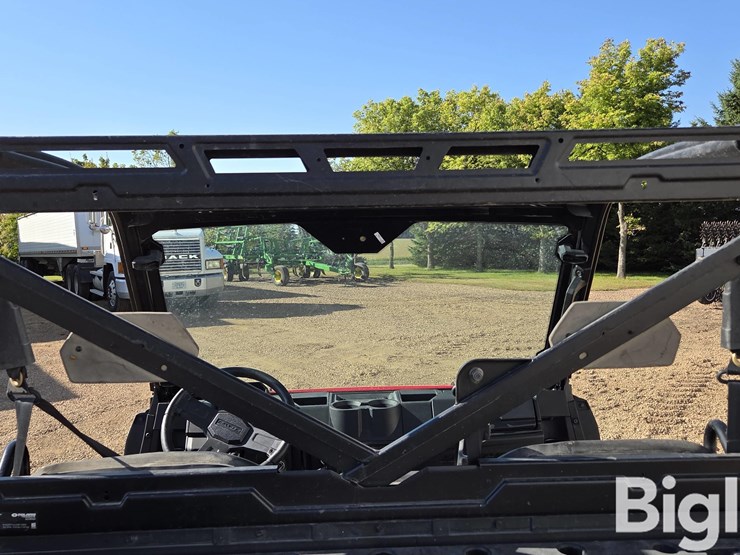 2021-polaris-ranger-1000-image-16