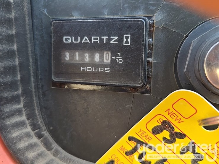 2015-jlg-600aj-image-107