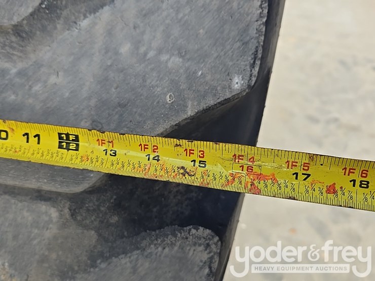 2019-caterpillar-tl1255d-image-29