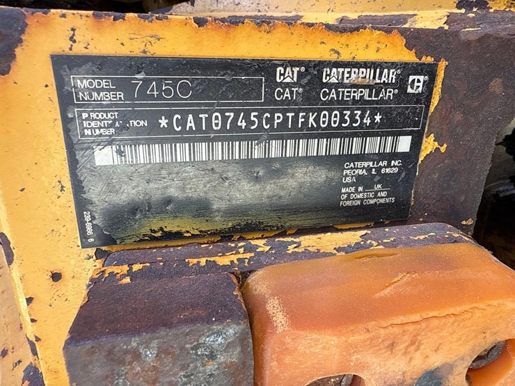 2015-caterpillar-745c-image-21