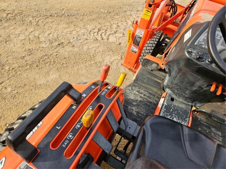 kubota-b7800-image-24