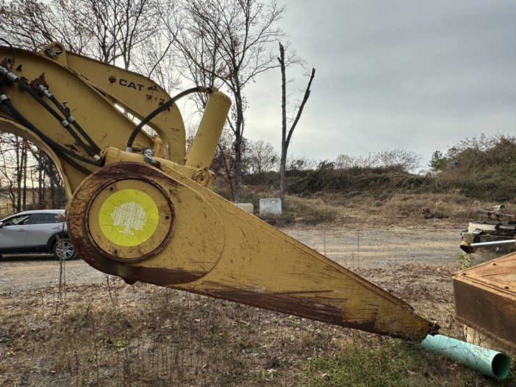 caterpillar-641-image-7