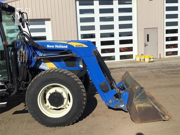 new-holland-t5040-image-10