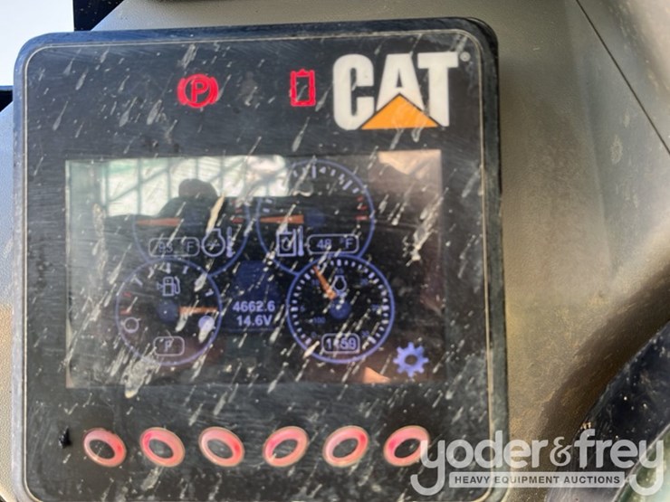 2014-caterpillar-279d-image-33