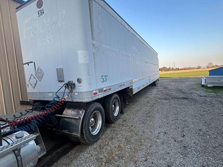 great-dane-van-trailer-image-1