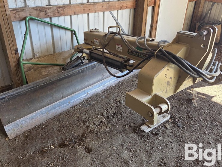 land-pride-hd-9'-3-pt-rear-blade-image-3