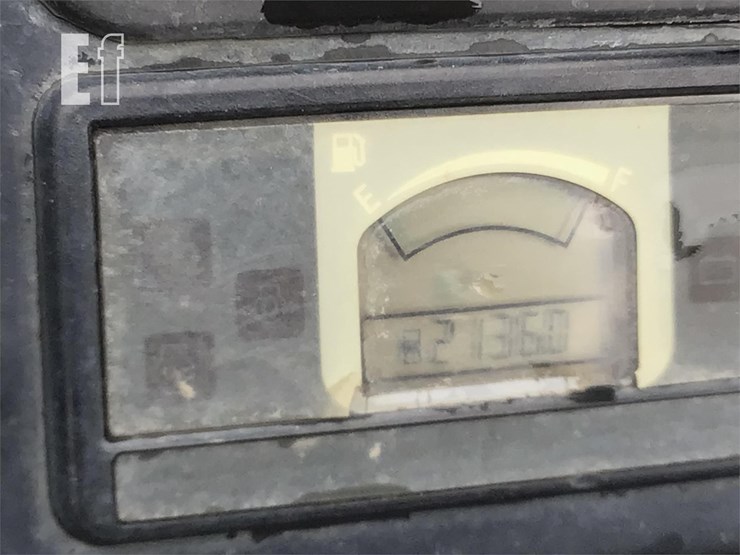 2016-deere-17g-image-8