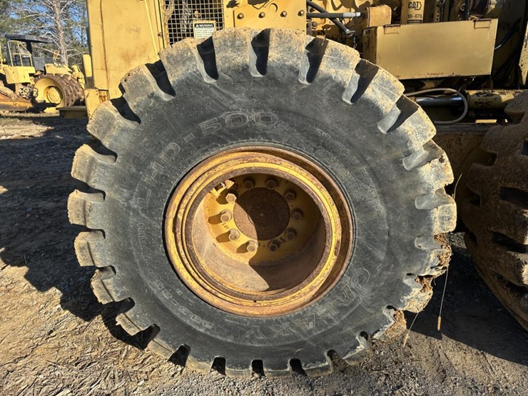 caterpillar-16g-image-78