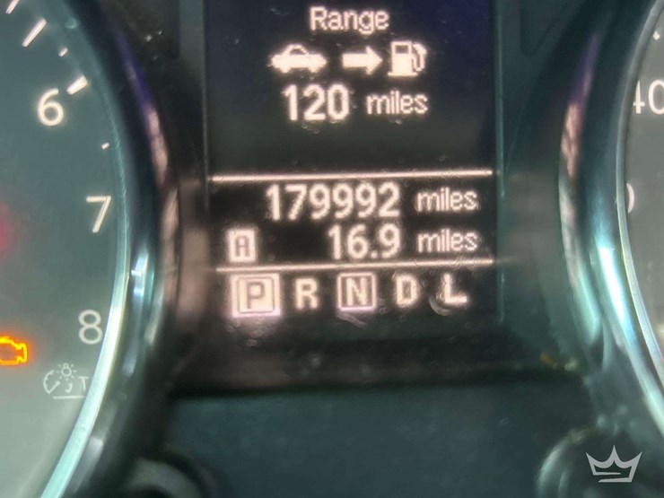 2012-nissan-rogue-image-11