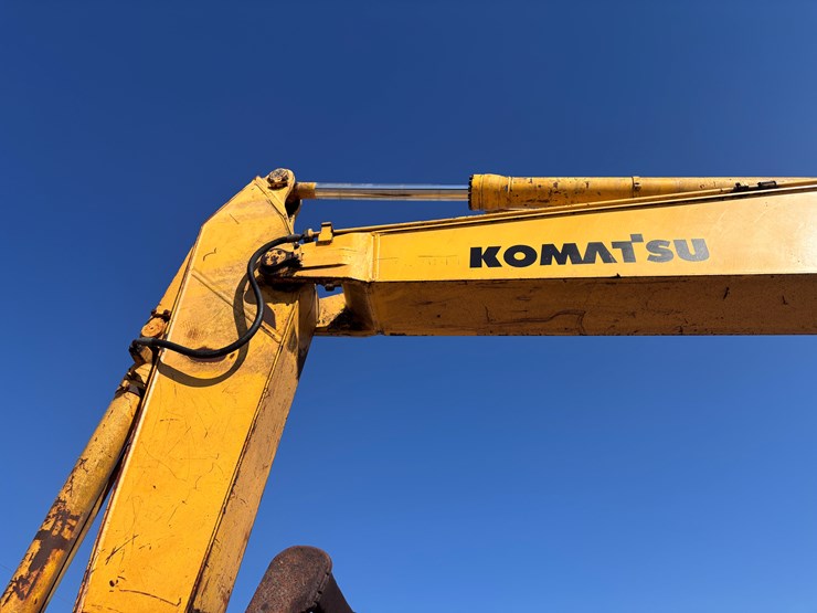 komatsu-pc200-lc-image-7
