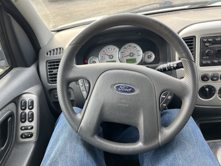 2007-ford-escape-hybrid-image-27