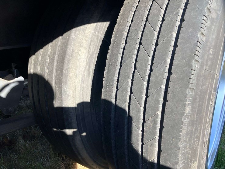 wade-43'-step-deck-trailer---80,000lb-gvw-image-16