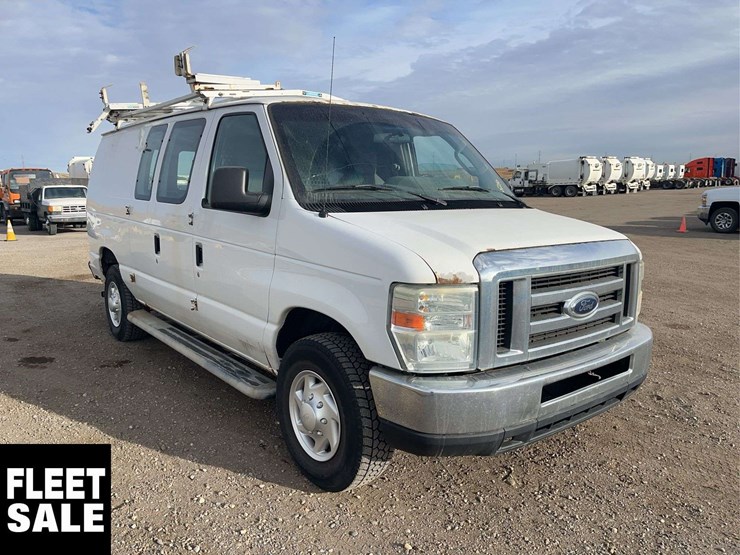 2009-ford-cargo-image-6