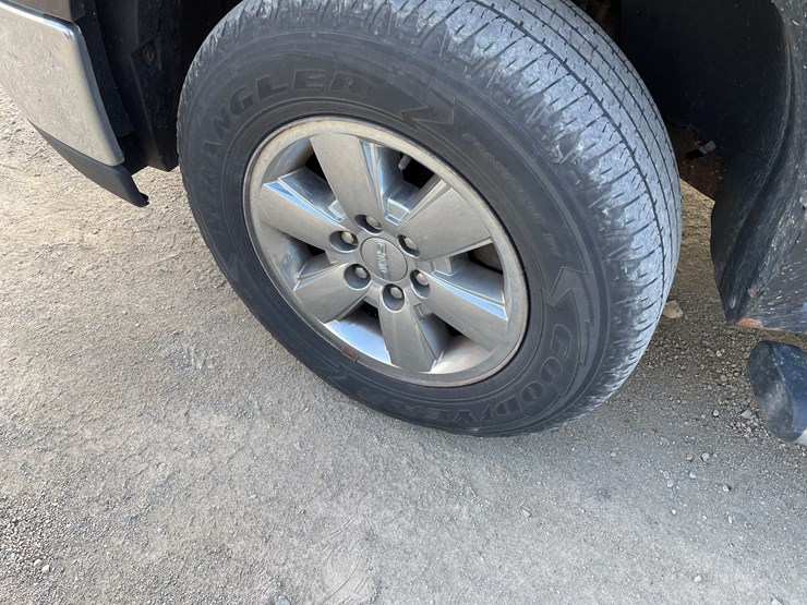 2010-gmc-1500-image-8