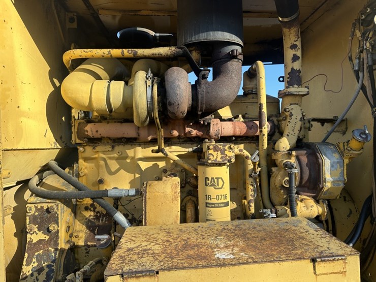 caterpillar-16g-image-51