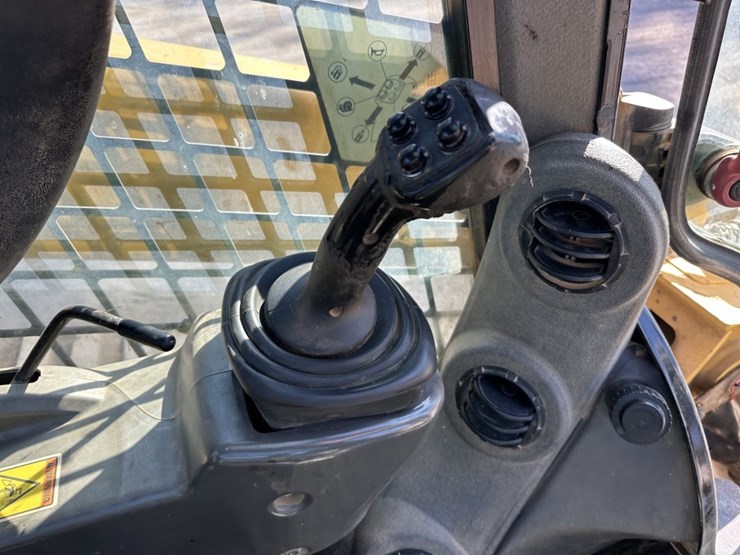 caterpillar-299d-image-27