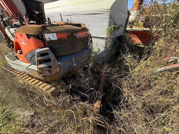 kubota-kx121-3-image-7